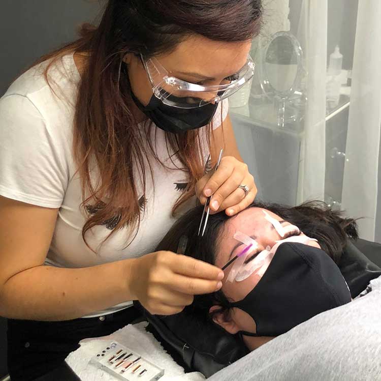 Russian Volume Lashes
