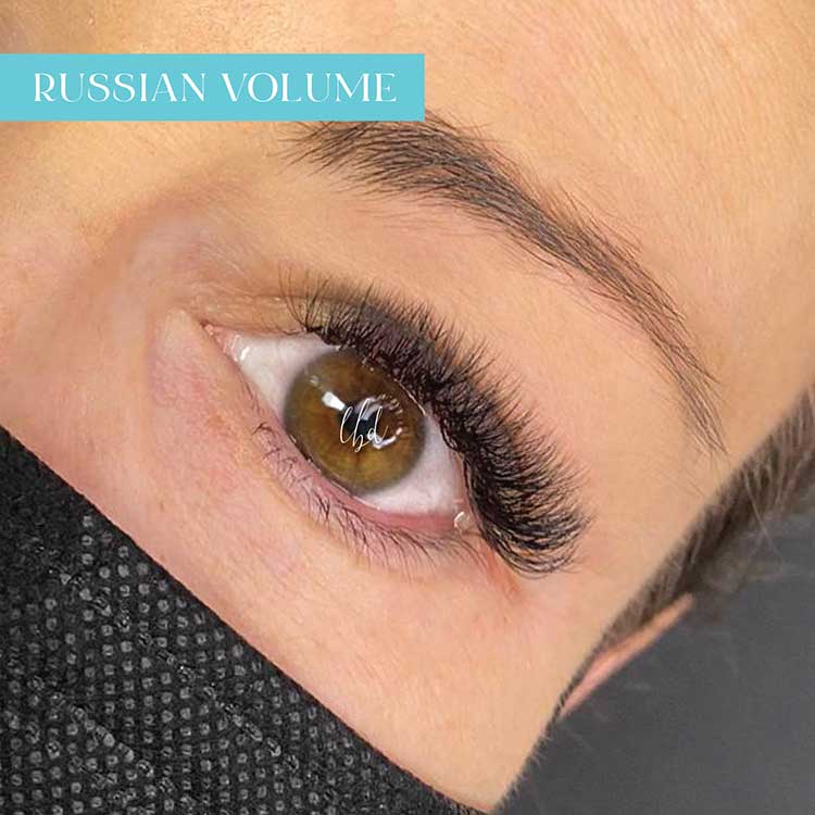 Russian Volume Lashes