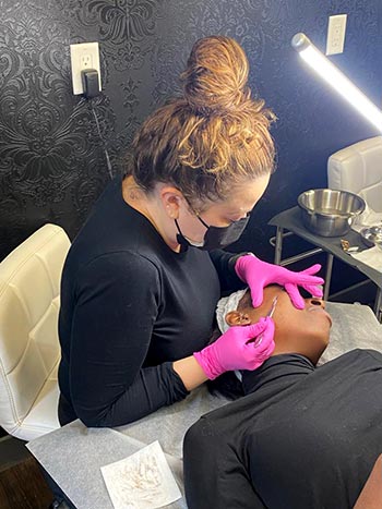 Dermaplaning-Course-05