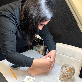 Brow Waxing Course